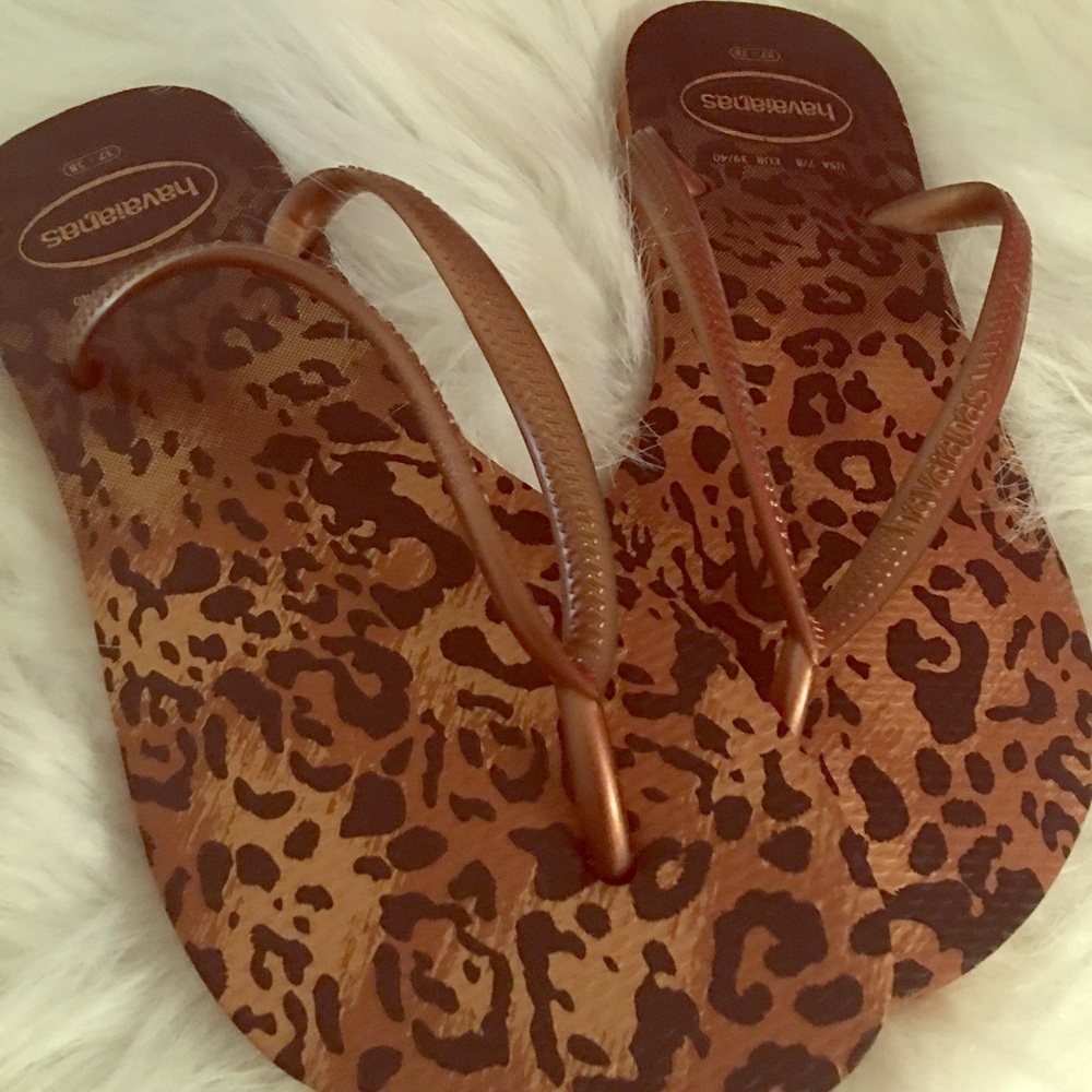 havaianas flip flop animal print